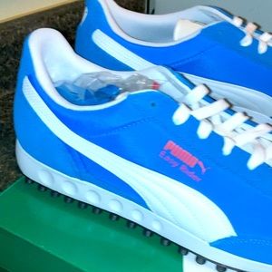 Blue and white pumas real comfortable easy going shoe